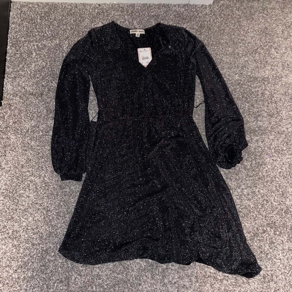 Sparkly Versona Dress w Shorts